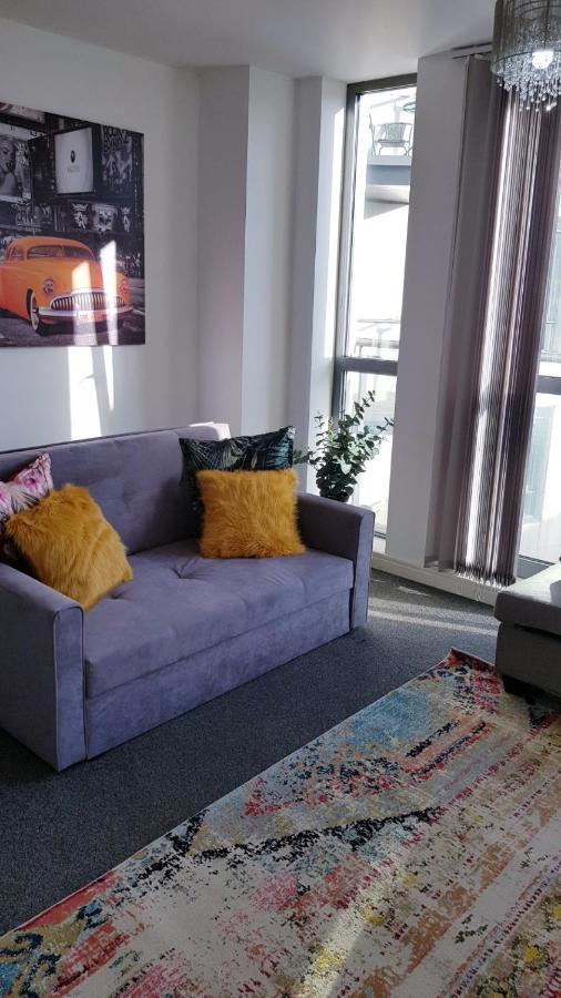 City Centre 1 Bed Apartment With Free On Site Parking With Cctv By Lets Relocations Birmingham Exteriör bild