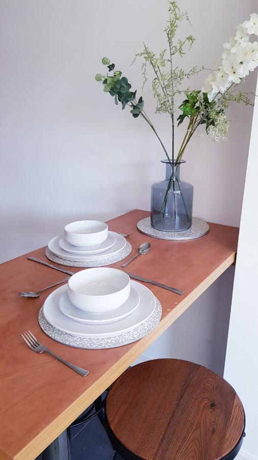 City Centre 1 Bed Apartment With Free On Site Parking With Cctv By Lets Relocations Birmingham Exteriör bild