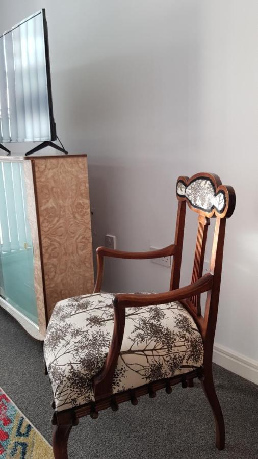 City Centre 1 Bed Apartment With Free On Site Parking With Cctv By Lets Relocations Birmingham Exteriör bild