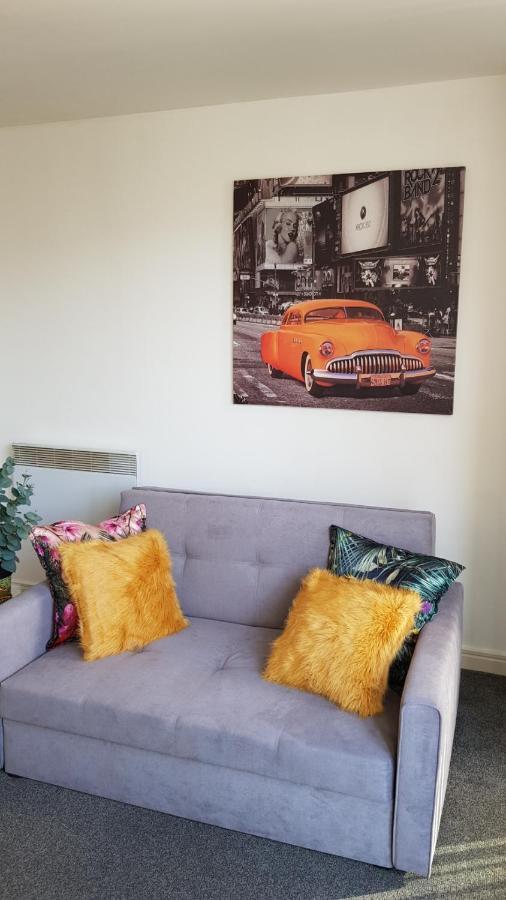 City Centre 1 Bed Apartment With Free On Site Parking With Cctv By Lets Relocations Birmingham Exteriör bild
