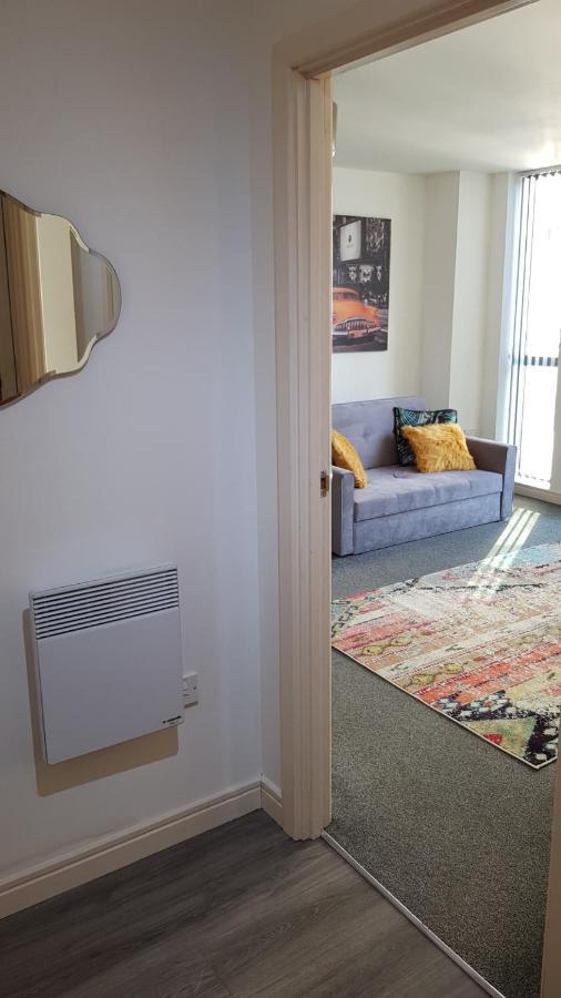 City Centre 1 Bed Apartment With Free On Site Parking With Cctv By Lets Relocations Birmingham Exteriör bild